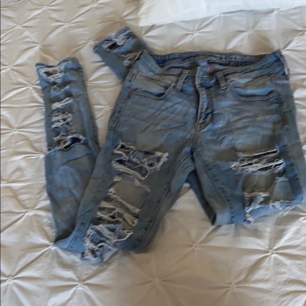 Destroyed denim jeans